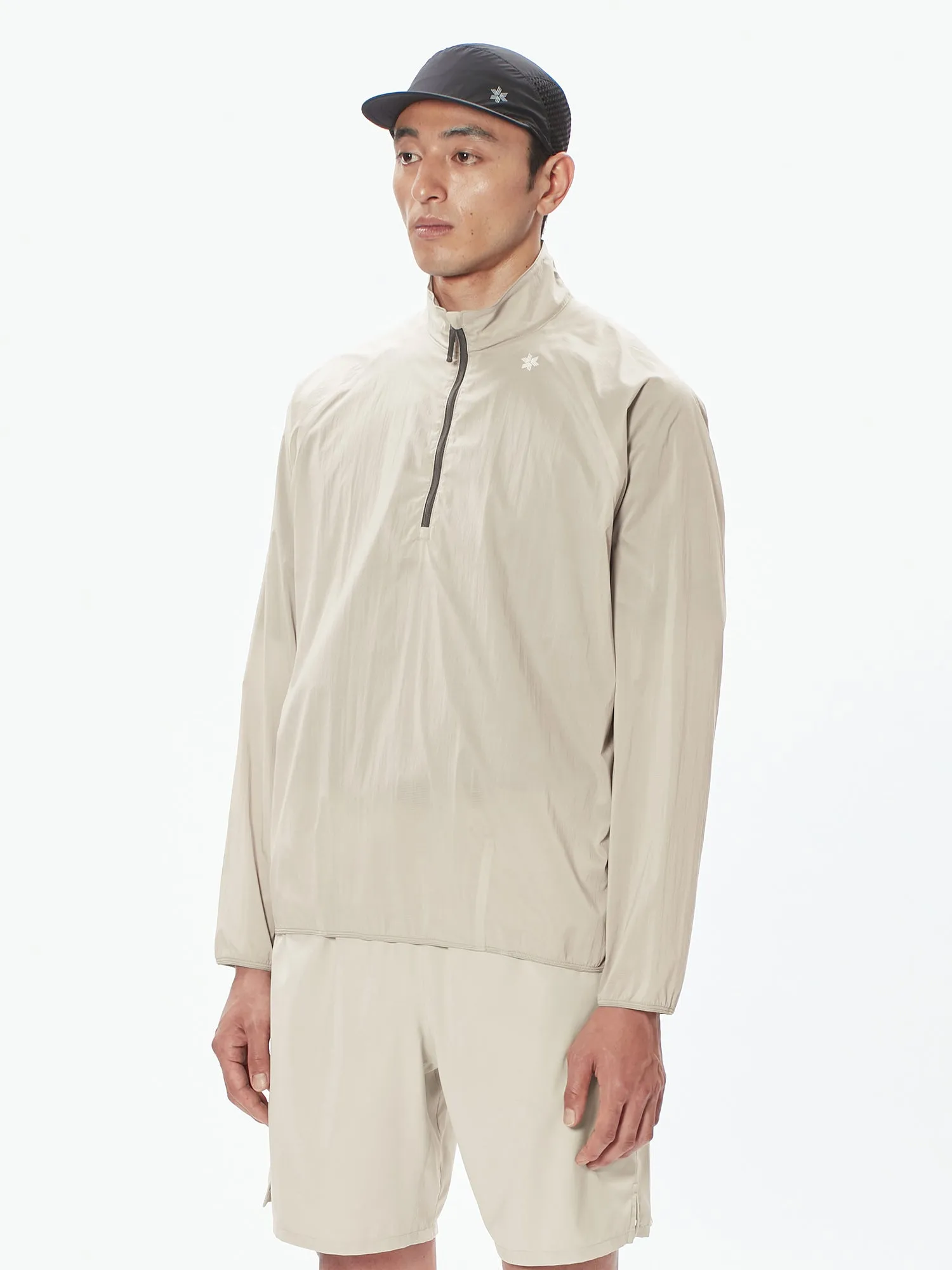 Short Zip Floating Wind Shell Jacket