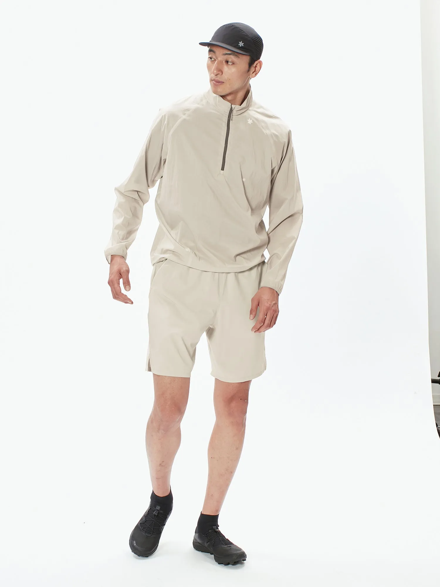 Short Zip Floating Wind Shell Jacket